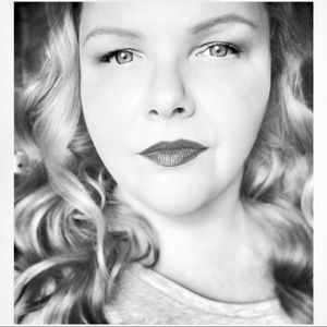 Meet your Posher, Lyndsay